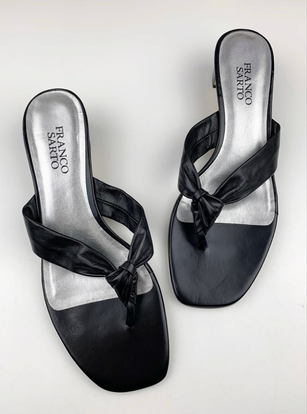 Franco Sarto Plush Sandals Slip On Black Leather Thong Heels Women's 8.5